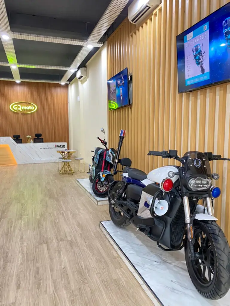 GQmoto Showroom -iCATCH