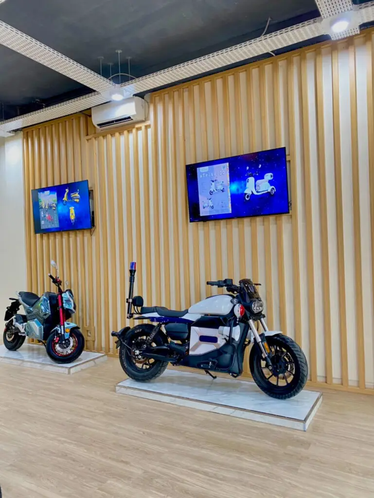 GQmoto Showroom -iCATCH