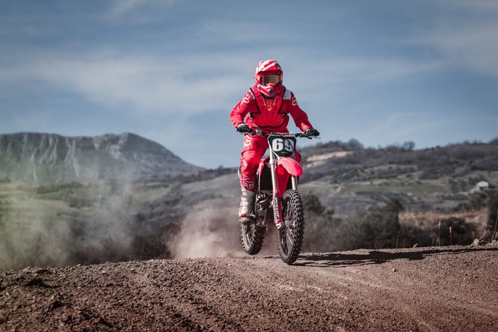 motocross, race, sport-4948269.jpg